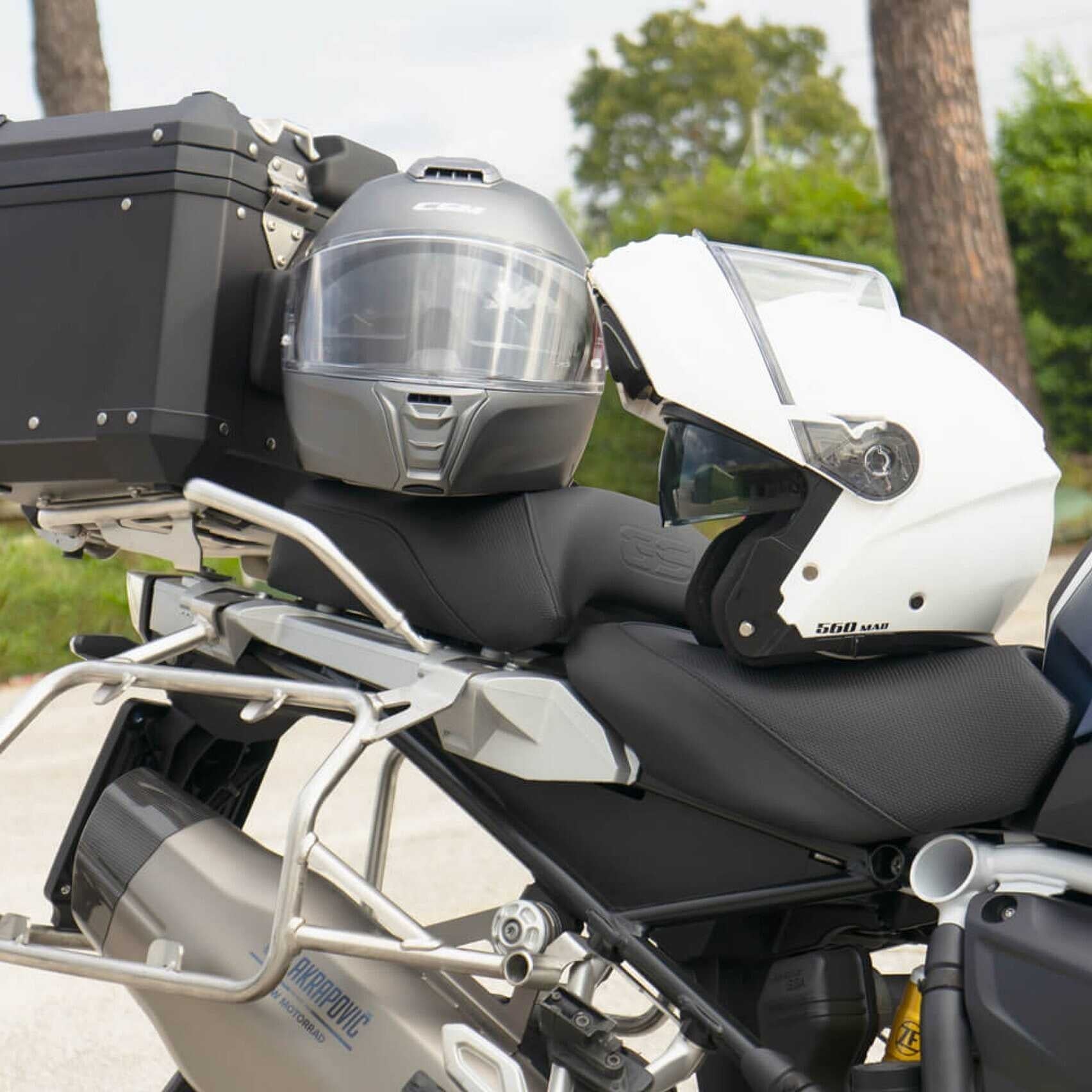 CGM - 560A MAD MONO Bianco - SECURTEX MOTOR S.L (t/a MaximoMoto)