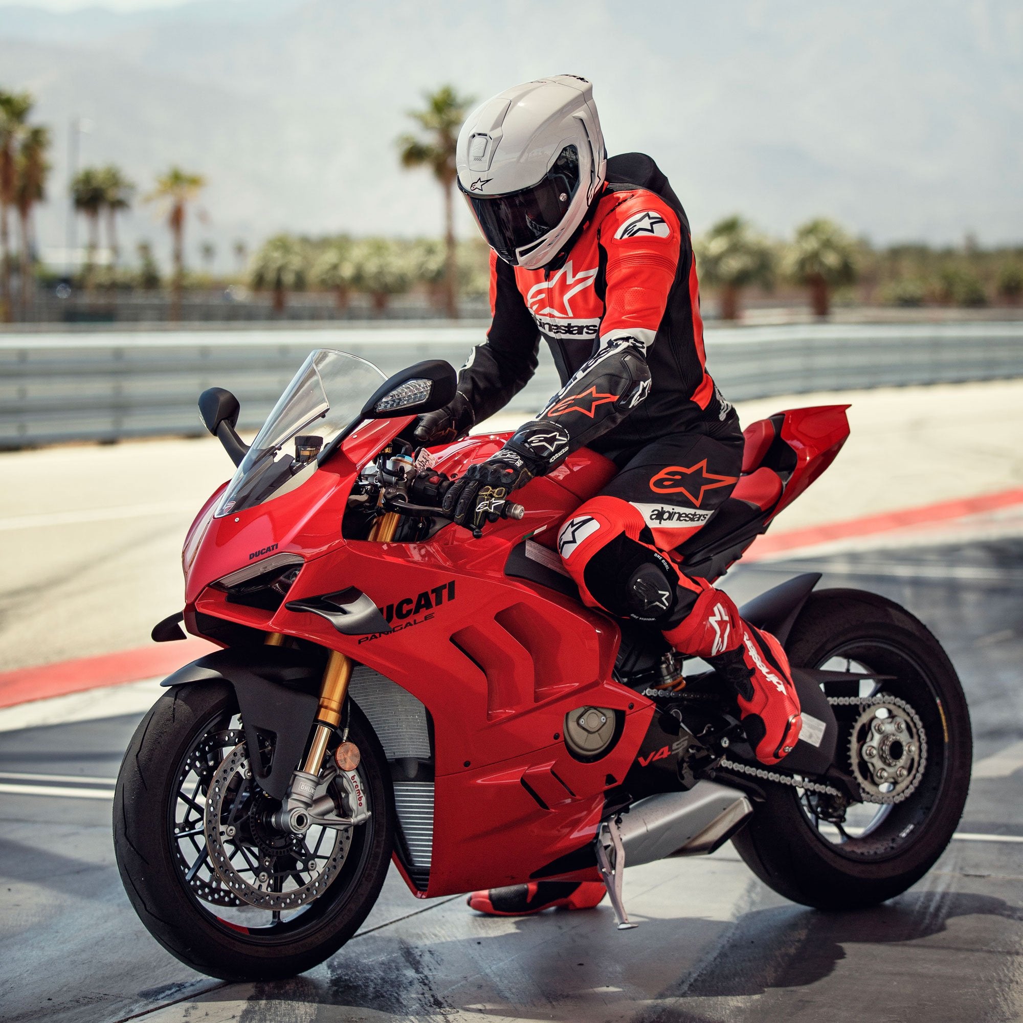 Alpinestars Missile V2 Ward 1 Pc Leather Suit Black/R/Fluo White images