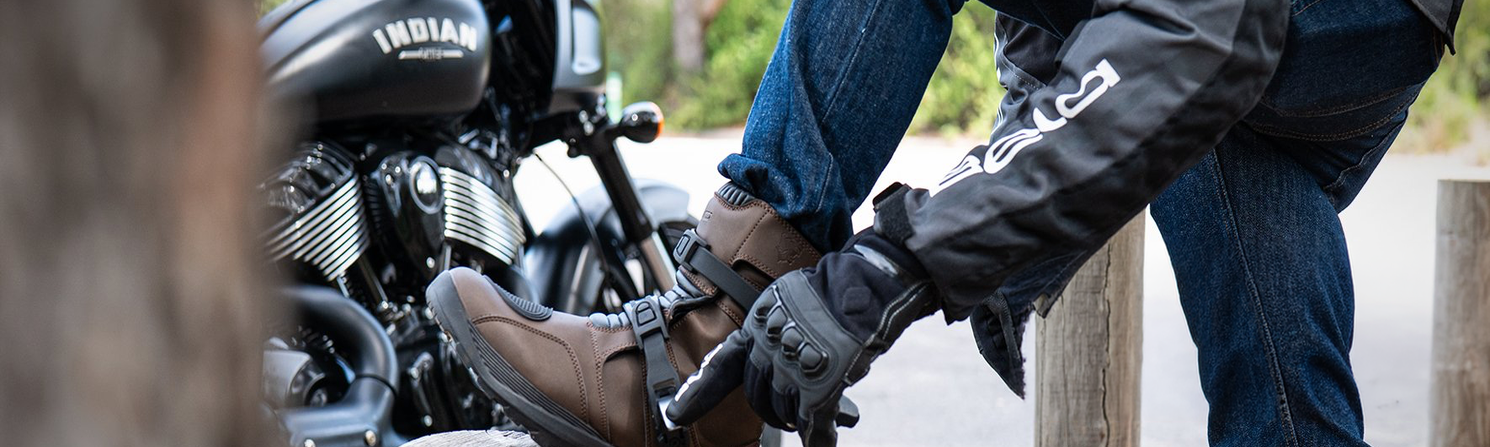 Motorcycle Boots UK - MaximomotoUK