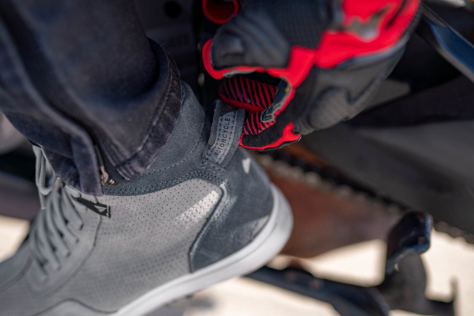 SHIMA SX-2 EVO MEN  BOOTS GREY - SECURTEX MOTOR S.L (t/a MaximoMoto)