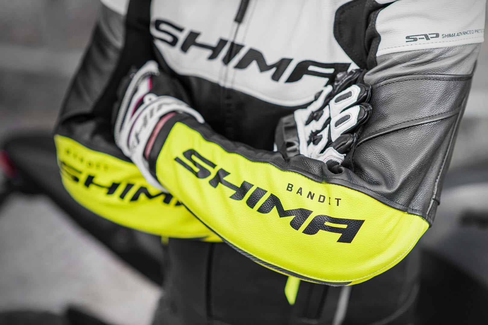 SHIMA BANDIT JACKET FLUO - SECURTEX MOTOR S.L (t/a MaximoMoto)