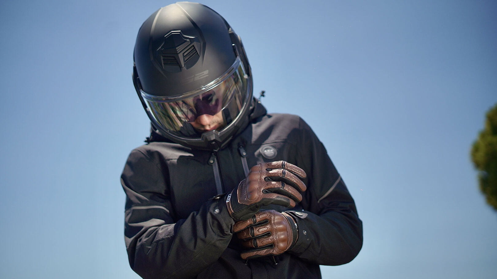  LS2 FF906 ADVANT SOLID WHITE - SECURTEX MOTOR SL (t/a MaximoMoto)