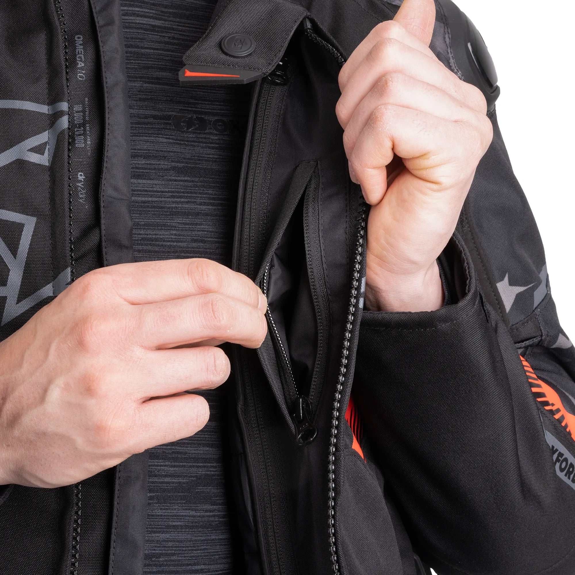 Oxford Omega 1.0 D2D Men’s Touring Motorcycle Jacket Stealth Black Camo Red